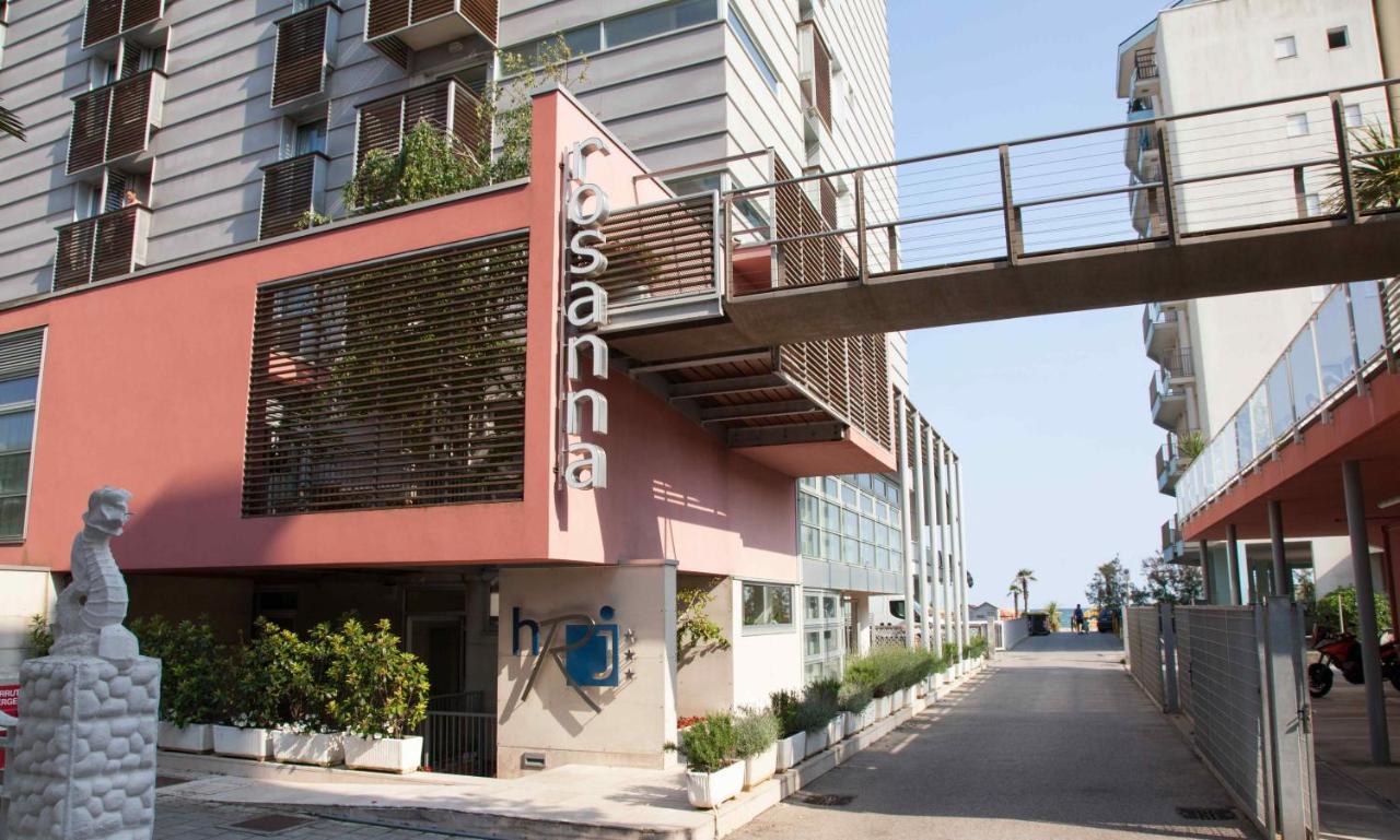 Hotel Rosanna 3 Stelle Superior Лидо-ди-Езоло Экстерьер фото