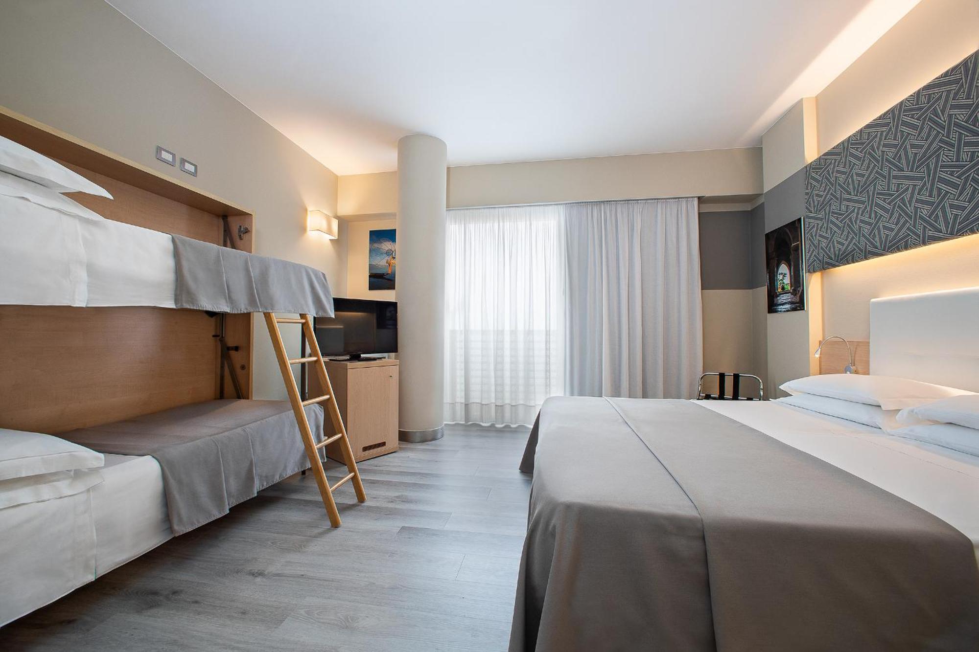 Hotel Rosanna 3 Stelle Superior Лидо-ди-Езоло Экстерьер фото